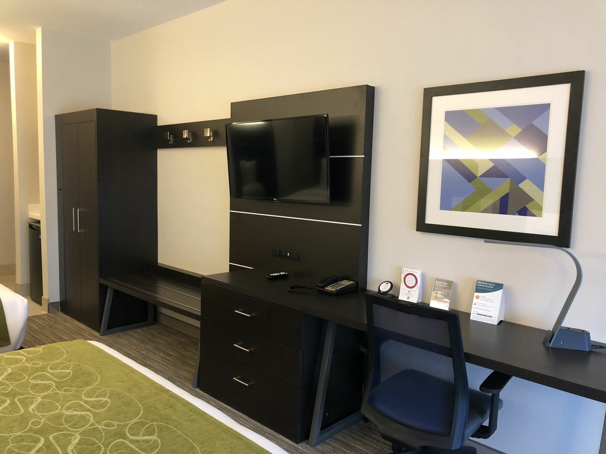 Holiday Inn Express & Suites Hood River By Ihg Extérieur photo